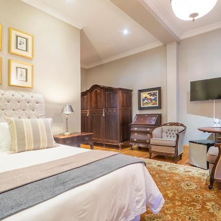 Madison Manor Boutique Hotel クニスナ エクステリア 写真