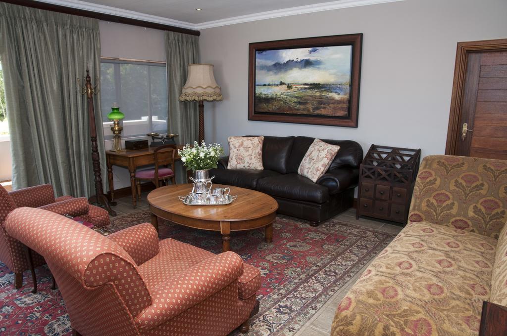 Madison Manor Boutique Hotel クニスナ エクステリア 写真