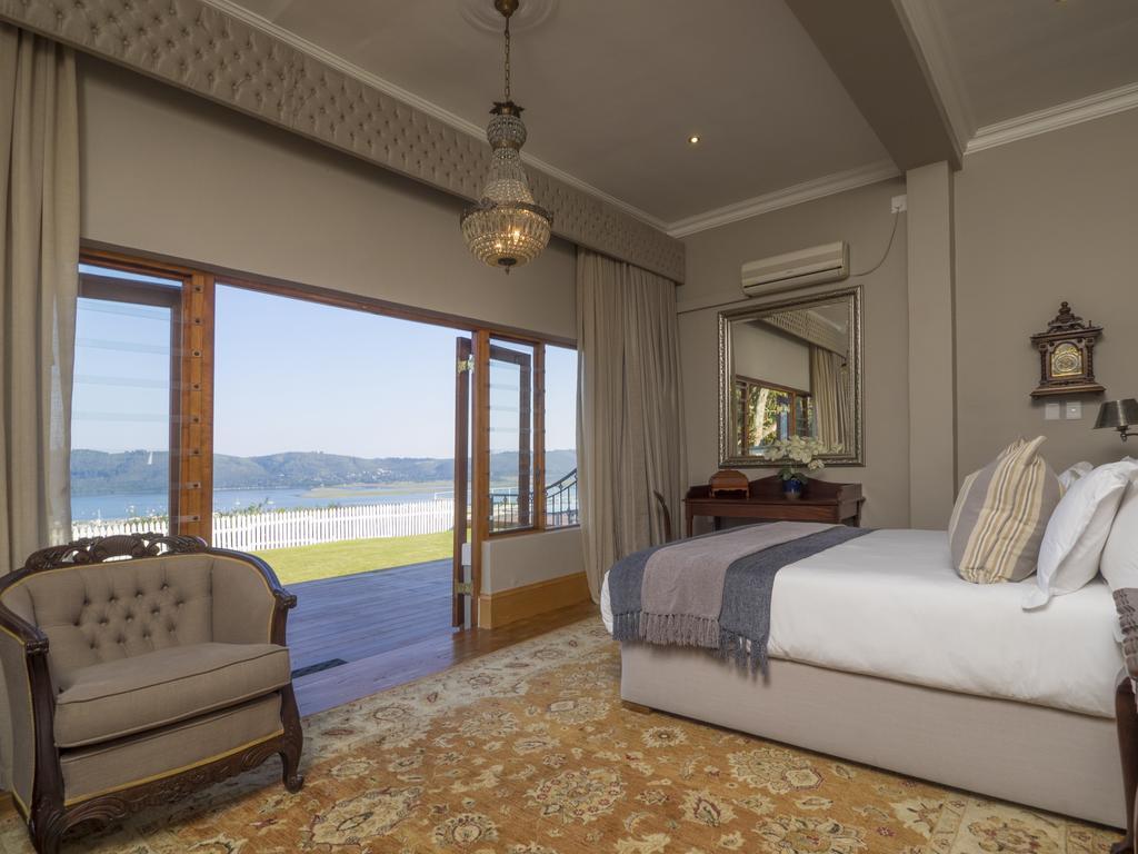Madison Manor Boutique Hotel クニスナ エクステリア 写真