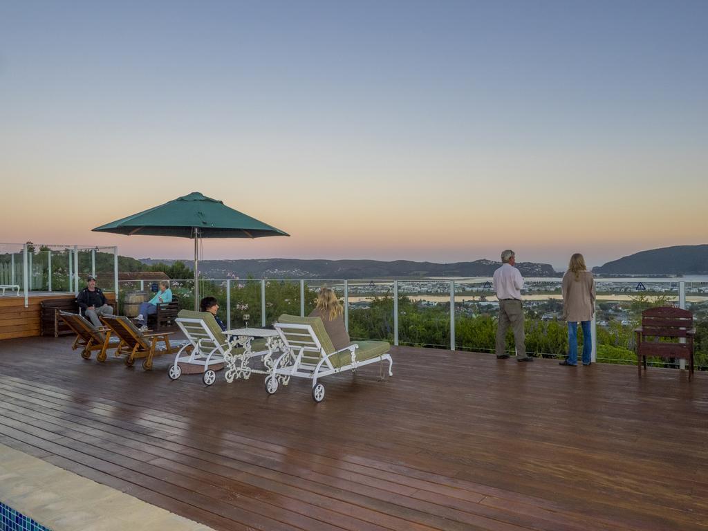 Madison Manor Boutique Hotel クニスナ エクステリア 写真
