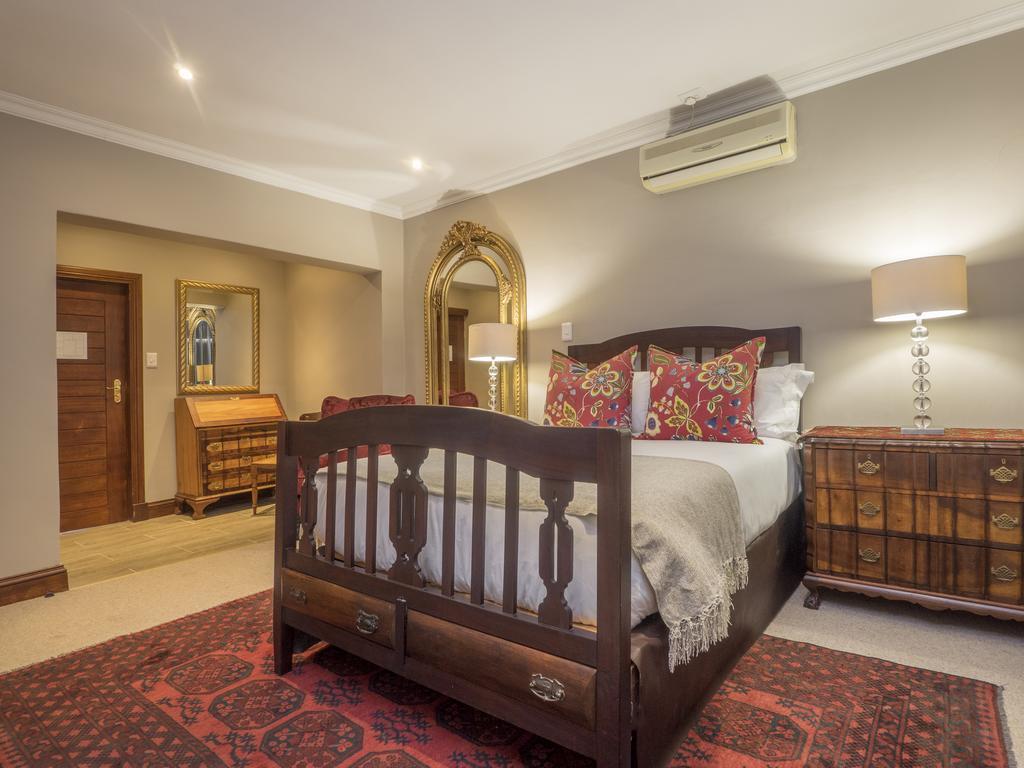 Madison Manor Boutique Hotel クニスナ エクステリア 写真