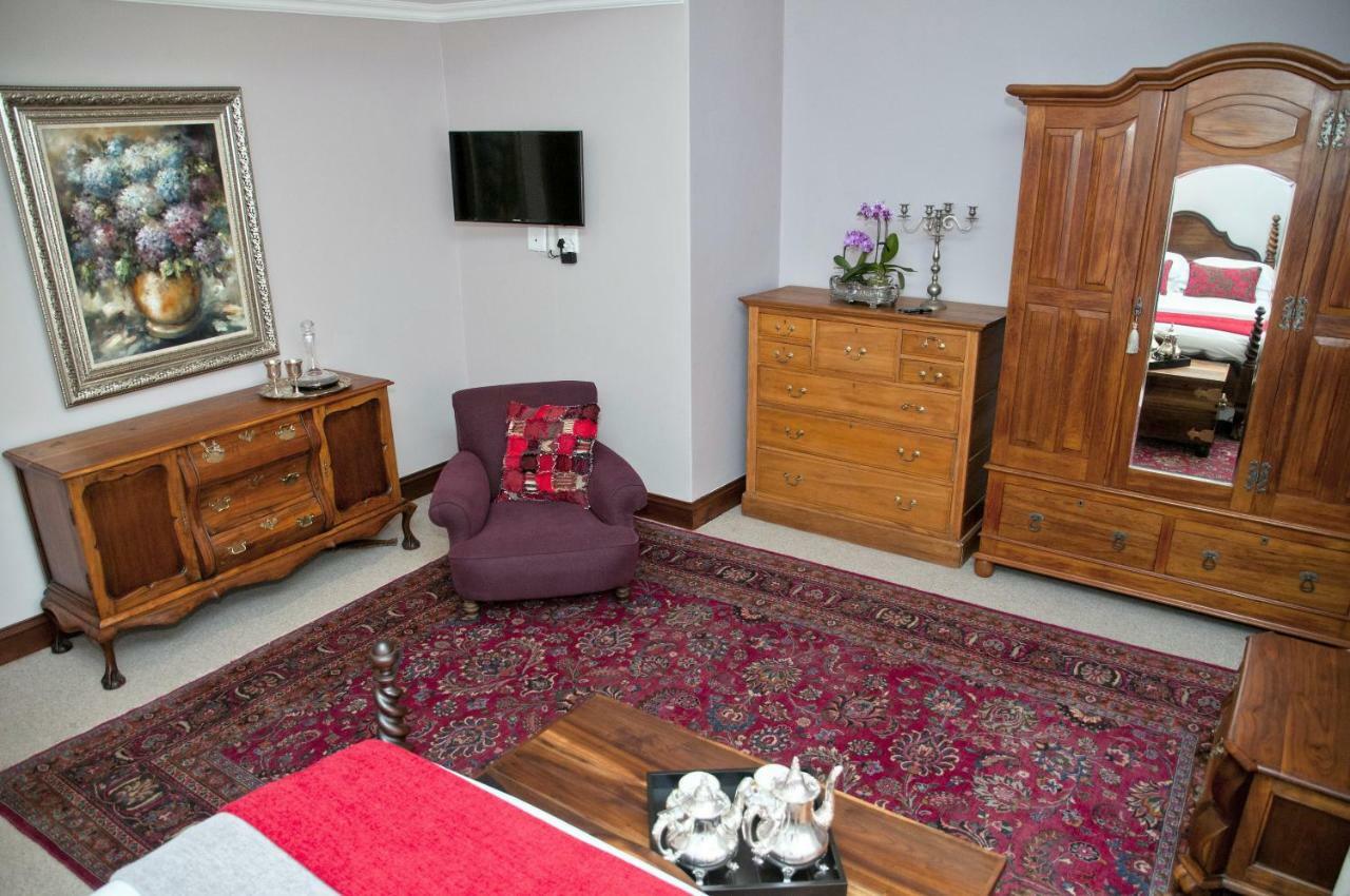 Madison Manor Boutique Hotel クニスナ エクステリア 写真